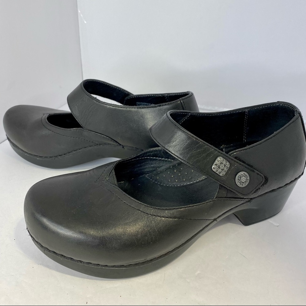 DANSKO WOMEN'S TANDY size 8.5 (39)